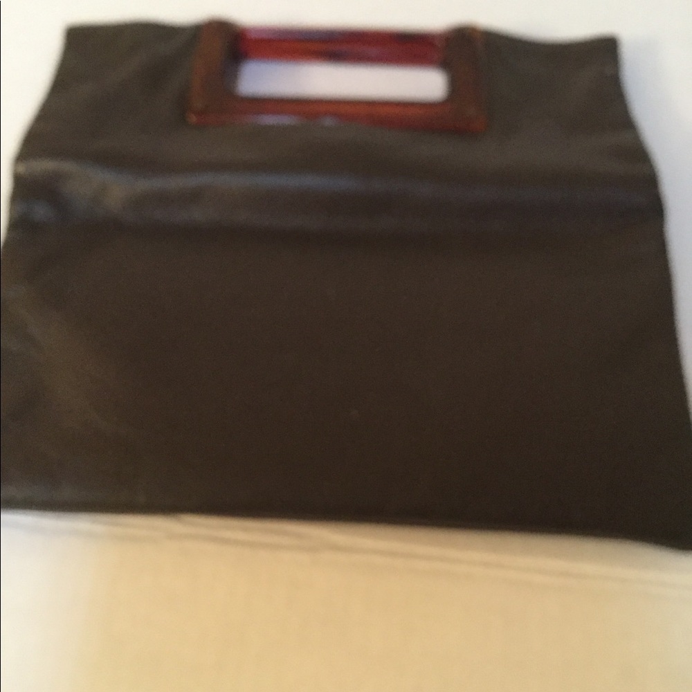 Brown women’s leather purse